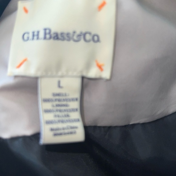 G.H. Bass & Co. Women’s Quilted Puffer Black Vest, Size Large, Zip Outerwear - Picture 11 of 12